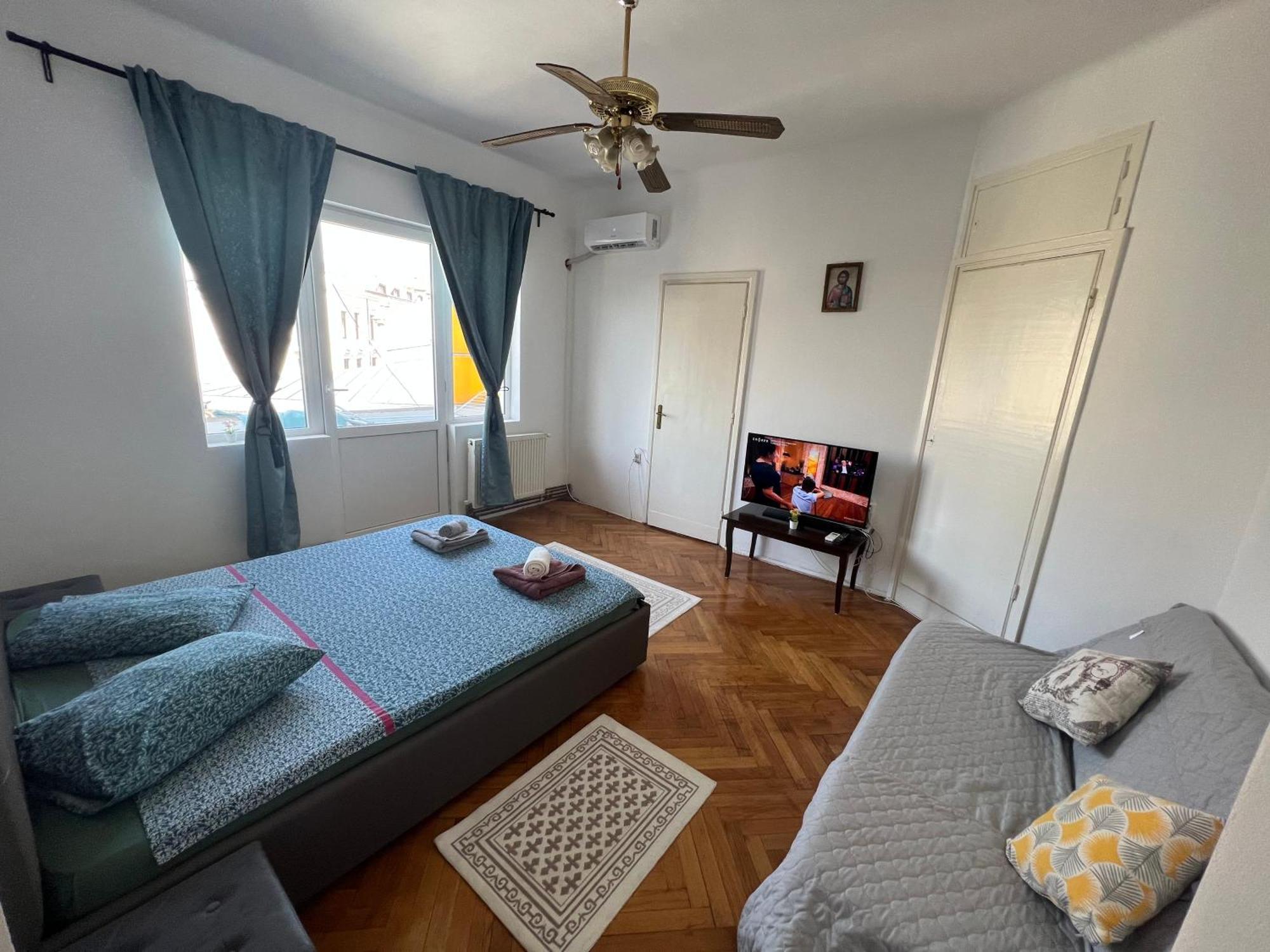 Unirii Downtown Apartment Bucharest Exterior photo